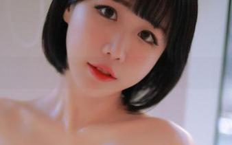 细腻高清：Addielyn(에디린)的黑衣少女，一种不急不躁的优雅。