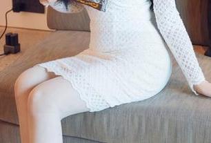 HuaYang花漾 – 一双高跟鞋，两张SOLO-尹菲的美图，资源共享的乐趣