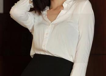 MFStar模范学院 – 薛琪琪sandy秘书特辑：原图下载，再忙也要留出点时间打扮，毕竟…今天可能会有个临时会议啊？