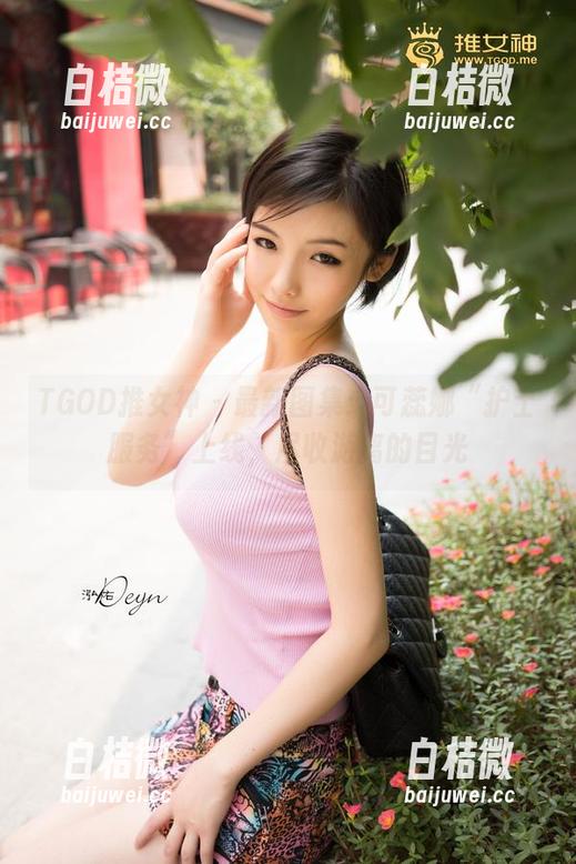 TGOD推女神 - 最新图集：可蕊娜“护士服务”上线，尽收游离的目光