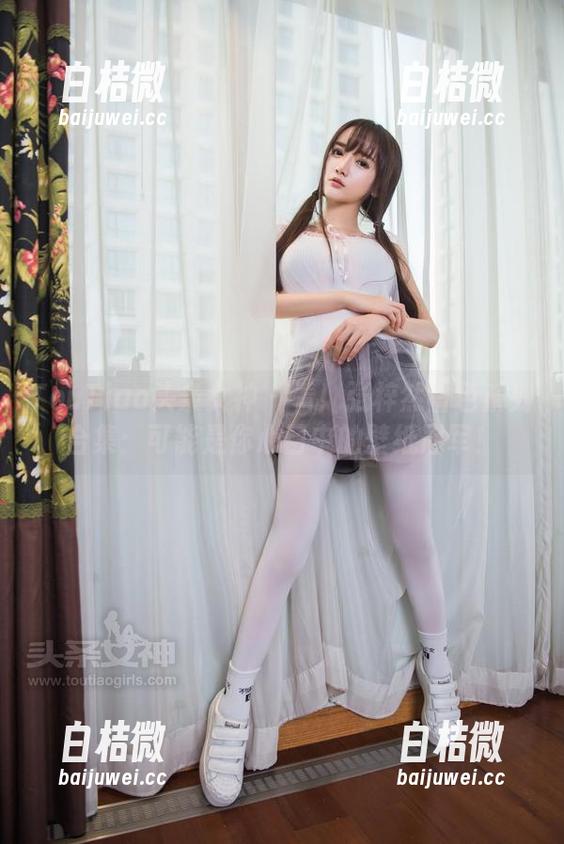 TouTiao头条女神-张梓然 TouTiao头条女神 - 看!张梓然白色系列合集:可能是你心目中的壁纸冠军!