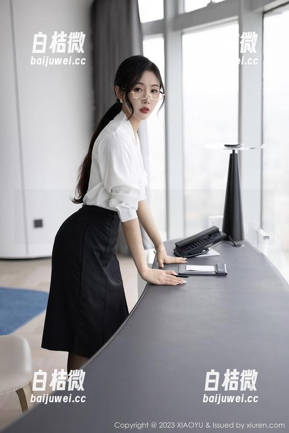 XIAOYU语画界 - 向你推荐允儿Claire的睡衣写真，一份惬意的分享，爱了爱了