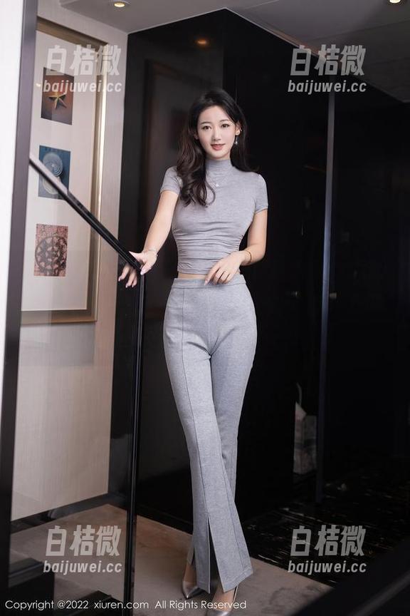 Xiuren秀人网 - Candy糖糖教室：黑板上没有的秘密，精选写真让你悄悄“听课”。