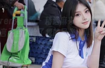 Xiuren秀人网 – 精选麻布学妹长腿图包，一言不合就抢了我的目光，真让我没办法专心。