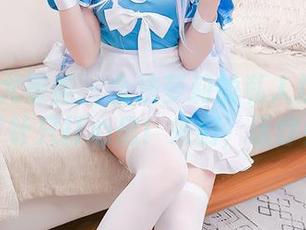 YouMi尤蜜荟 – 合法萝莉的私人护士：不打针只打心房！来们，话疗！