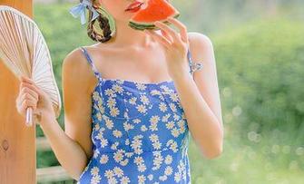 miko酱吖的能代女仆美图资源，细节决定质感，这份暧昧感很舒服啊……