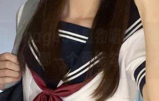 探个究竟：nagesa魔物喵的原图和她的克隆人偶，哪一个更能勾起好奇心？