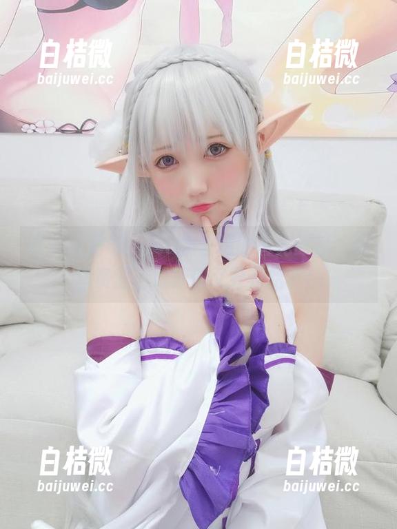 这礼服是nagisa魔物喵的高光时刻，美图资源合成计划又要开始了！