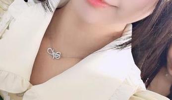 黑猫妹妹？Wendy把她的写真集做得如此迷惑，我不能不关注！