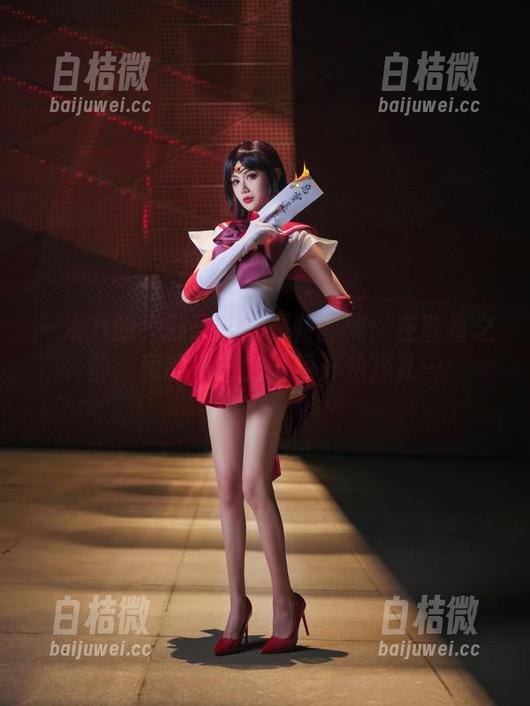 一米八的大梨子红裙福利图集：在查看之前，我的意志力已经开始挣扎…