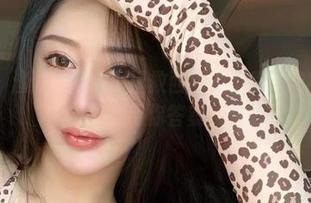 微密圈 – 渔网丝袜能否拯救西服？不爱笑的赛琳在美图里给你答案！