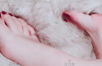 微密圈 – 丝月神的黑丝酒红色侧开高跟壁纸合集——来一波不怕炫耀的放肆吧！