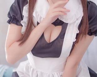 疯狂定制蓝色水手服，兔玩映画简直像是在说：“来吧，别害羞！”