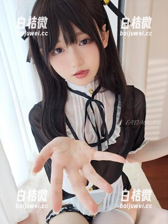 私房写真再进化——发条少女yoki挑战修道女的神秘面纱。