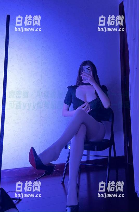 微密圈 - 可以说是今天的神奇福利——可可西yyy的舞蹈图包，准备好大吃一惊吗？