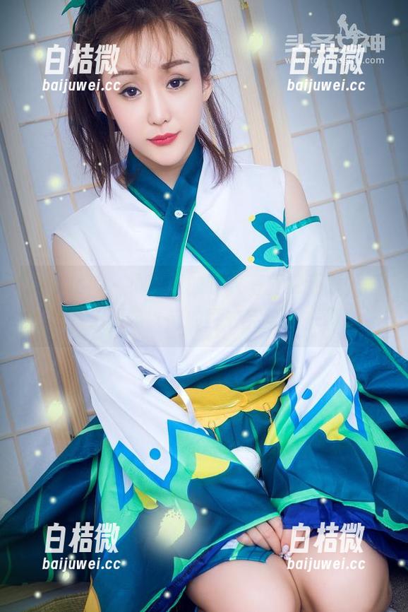 头条女神 - 小晴子的睡衣写真集更新，呃，看了跟我以前的睡衣完全不一样。