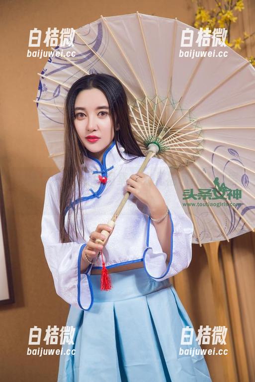 头条女神 - 粉色图集，火儿福利让人欲罢不能