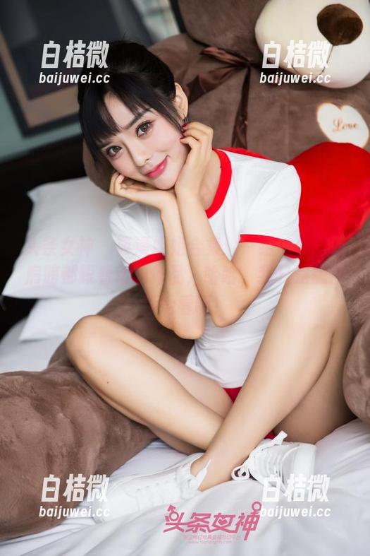 头条女神 - 筱溪姐姐合集：一组让你觉得肩膀都跟着动的作品，哈哈，我只是想静静地看啊！