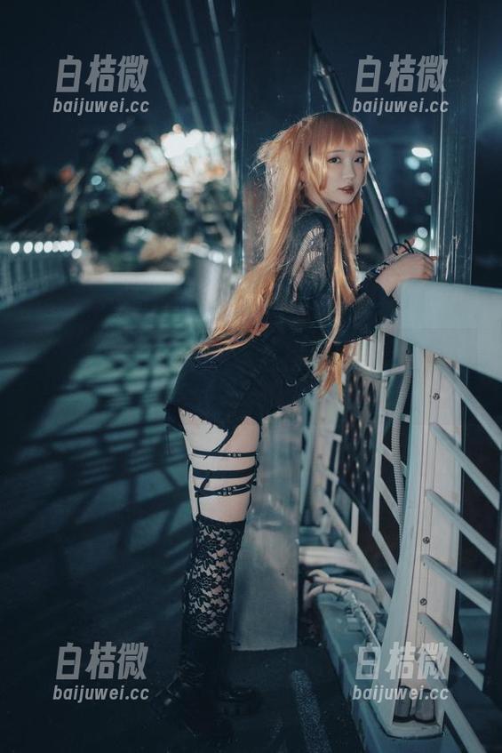 在孙乐乐(손예은)的皮衣作品集中，资源设计让人浮想联翩！