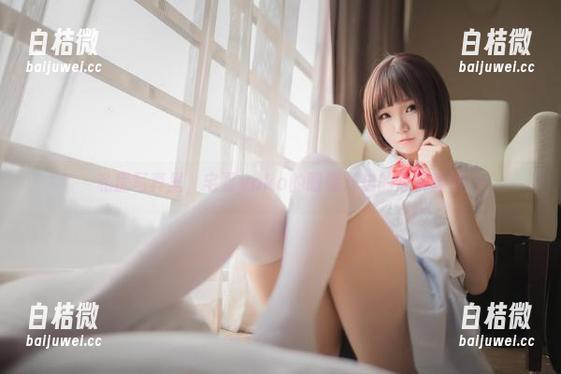 私房写真里，宅夏yoko的眼镜开启的无聊哲学