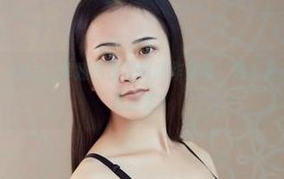 尤物馆 – 看！Cris_卓娅祺镂空高清作品集，是不是让人有点想东张西望？