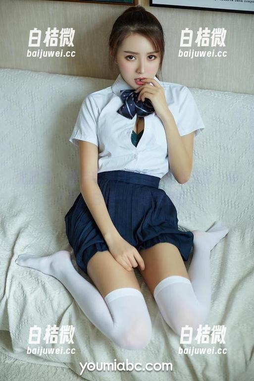 尤蜜荟 - 李芊芊黑白套图：高清无比，黑是黑，白是……继续很白！