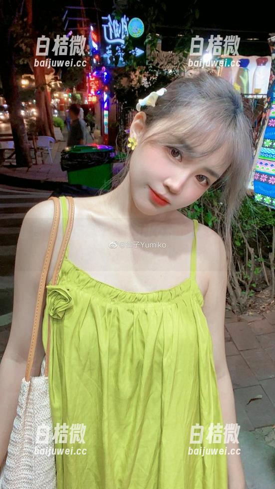套图时间！御子Yumiko和他的女友，走完的每一步都让人想讨论。