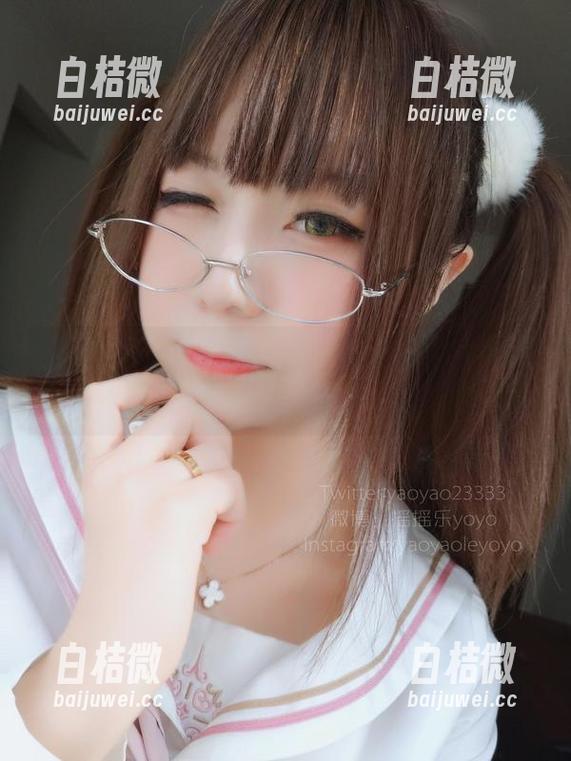 旅途中，摇摇乐yoyo如何自带大片气息的私拍合集？