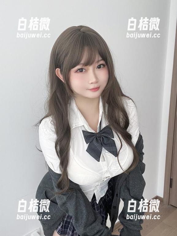 是依酱吖，cos成这样的女孩，竟让我想那么多…