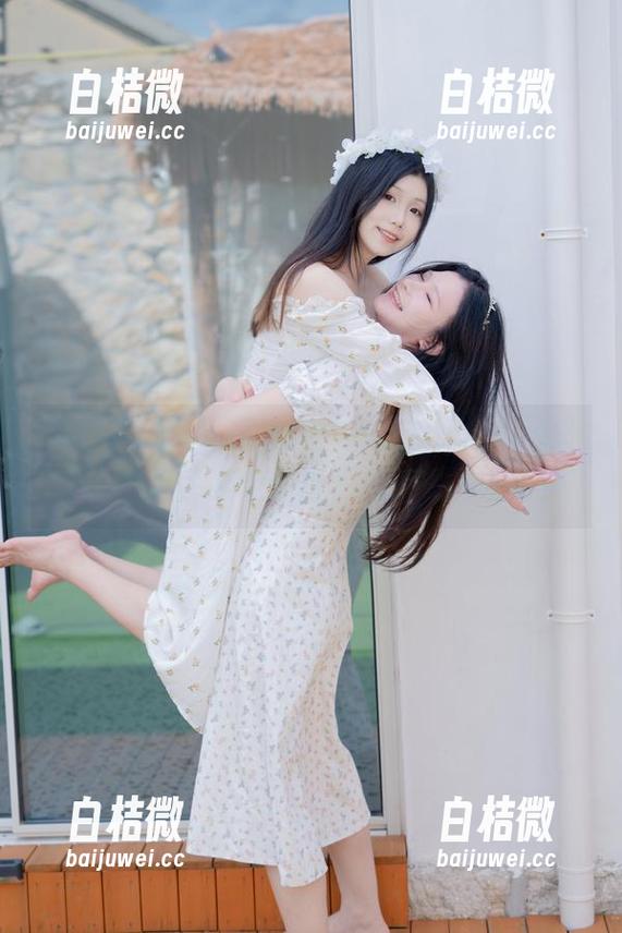 碧蓝航线，光辉魅魔，末夜787的cos又把我甩进了某个梦里，套图瞧一瞧吧！