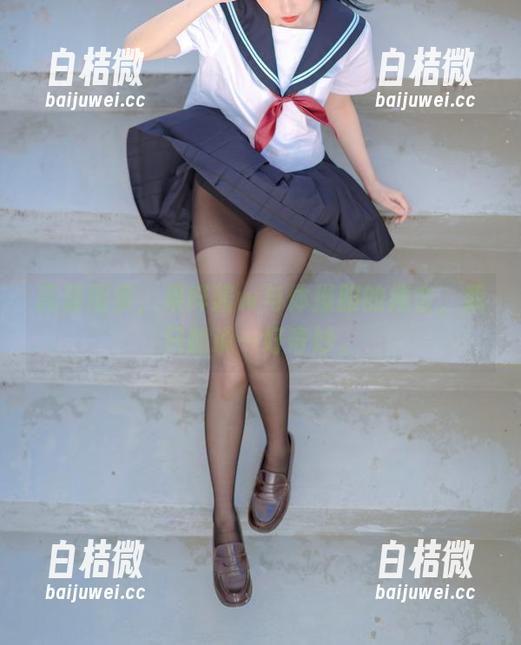 高清图集，果咩酱w与体操服的撞击，我只能说…好奇妙。