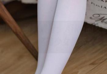 森萝财团 – 资源推荐：Aika的女孩写真，满满的少女情怀