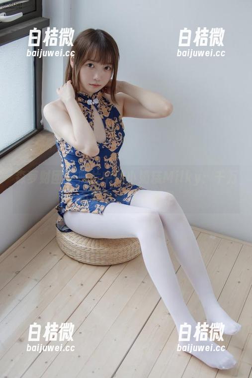森萝财团 - 照片中的小奶糕Milky：千万不要小看这双美足