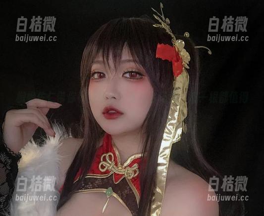 椒妮佐仁带你畅游图库：丝袜名场面，每一根都值得点赞！