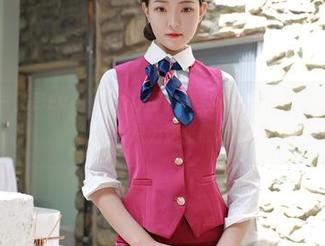 模范学院 – 艾莉Evelyn的校服高清写真，校园应该组织个选美比赛，只为这张照片！