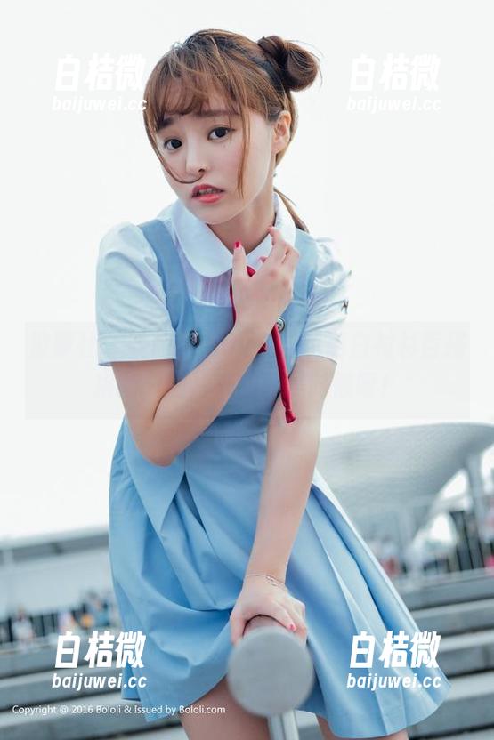 波萝社 - 晓茜sunny亲自示范白衬衫百搭指南，图片来的真是时候呀！