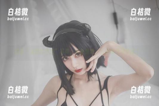 观看“清颜真德秀”写真，天使落地，云彩都开始举报了！