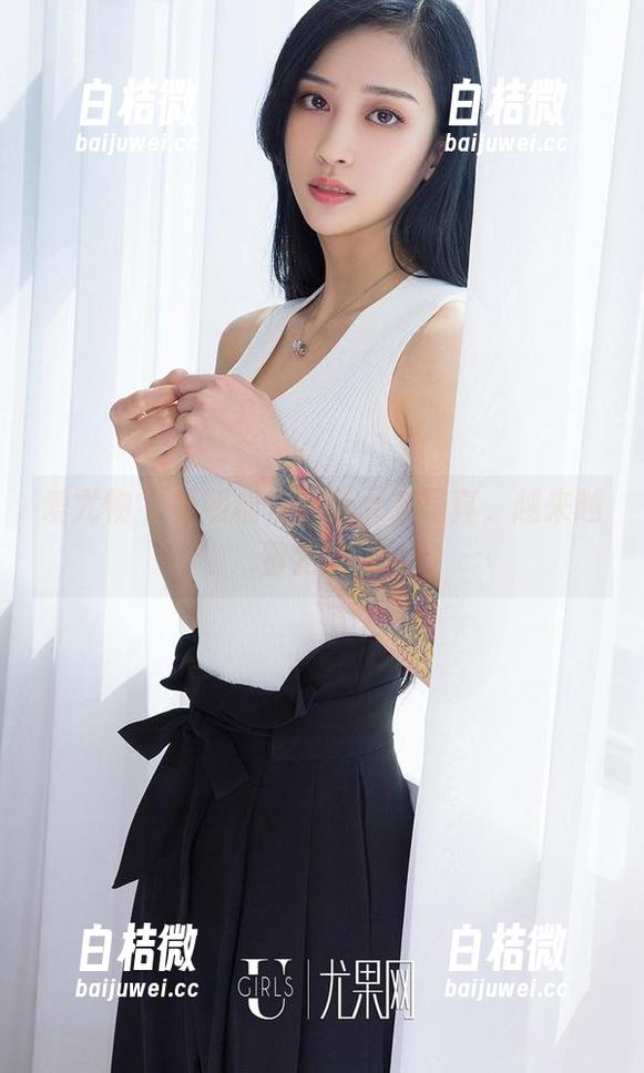 爱尤物 - 林熙桐，这套女友写真，越来越冒犯了。
