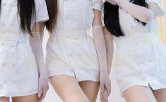 物恋传媒 – 佳琪私房写真，气球里的浪漫真能激起共鸣吗？