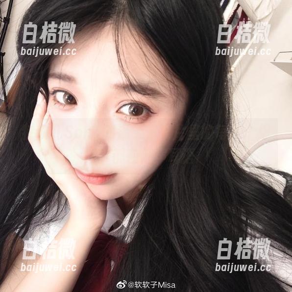 特软儿Sona的温柔，照片里的每一个细节都在低声耳语