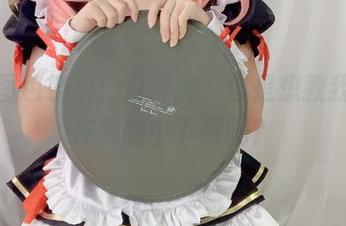 黑白图包祭出！白烨烨，你是想教我如何在黑暗中下载吗？