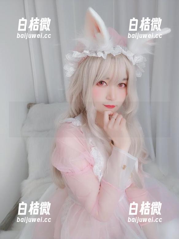 看！白银81的黑丝邻家大姐姐，居然是“写真”的固定档位！