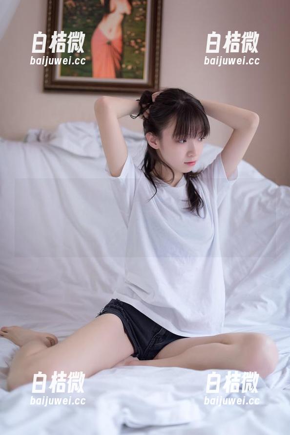 祖木子这组粉色cos，服装看得让我想起了一个童话，好吧，闭嘴，别让我想太多了！