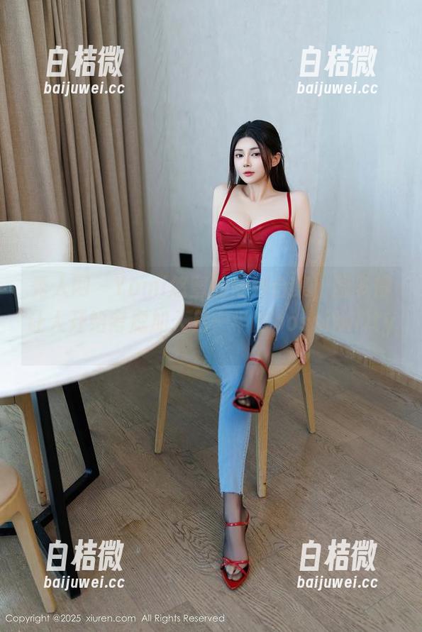 秀人网-Yomi悠蜜 秀人网 - Yomi悠蜜的婚纱合集,图多得让人开始考虑加入另一半的possibility。