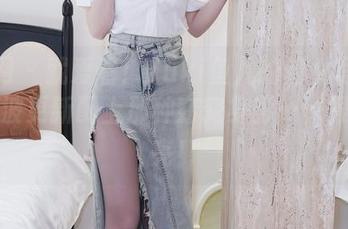 秀人网 – 就爱看！Yuki鱼儿的修女写真集，这波更新配上那种窈窕身影……眼前一亮！