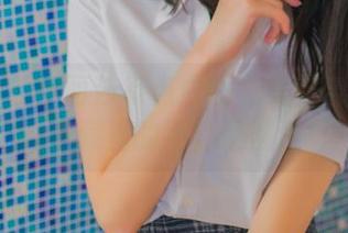 秀人网 – 伊丽莎有点白的兔女郎合集：网盘里藏着的不止是照片！