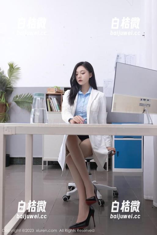 秀人网 - 在就是阿朱啊的美图中，性感女神的超能力等你来探索。