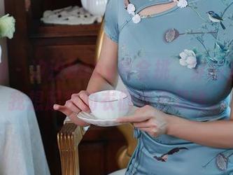 秀人网 – 汐汐baby真会挑，穿的套装让我想起我的衣橱惨不忍睹。