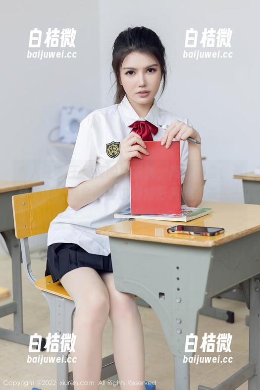 秀人网 - 王伊纯的皮衣秀，高清图集，置身其中，我会不会也被她影响得想去买一件？
