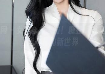 秀人网 – 女孩合集来啦！糖豆sisi又刷了我一样的新世界